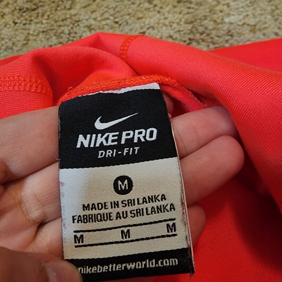 Nike Pro Hot Pink Sweater - Picture 3 of 9